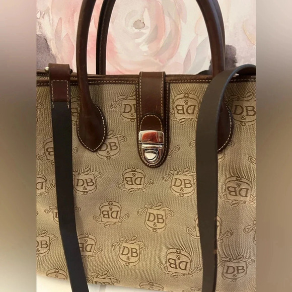 ! DOONEY & BOURKE Double Handle Signature Tan Canvas & Leather Trim Tote… - Picture 4 of 7